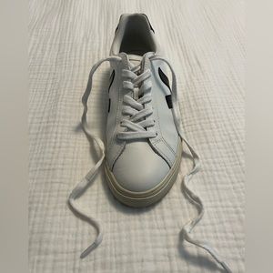 Size 8 Veja Esplar white leather sneakers with black accents